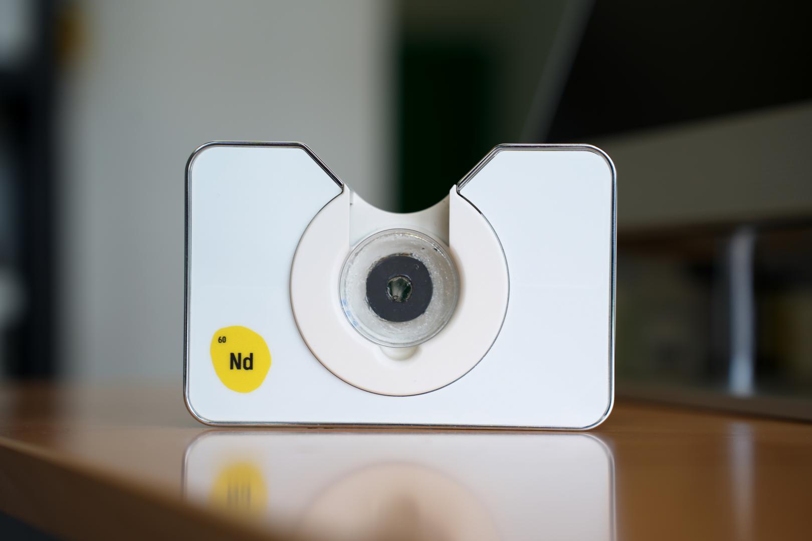 NeoMag1