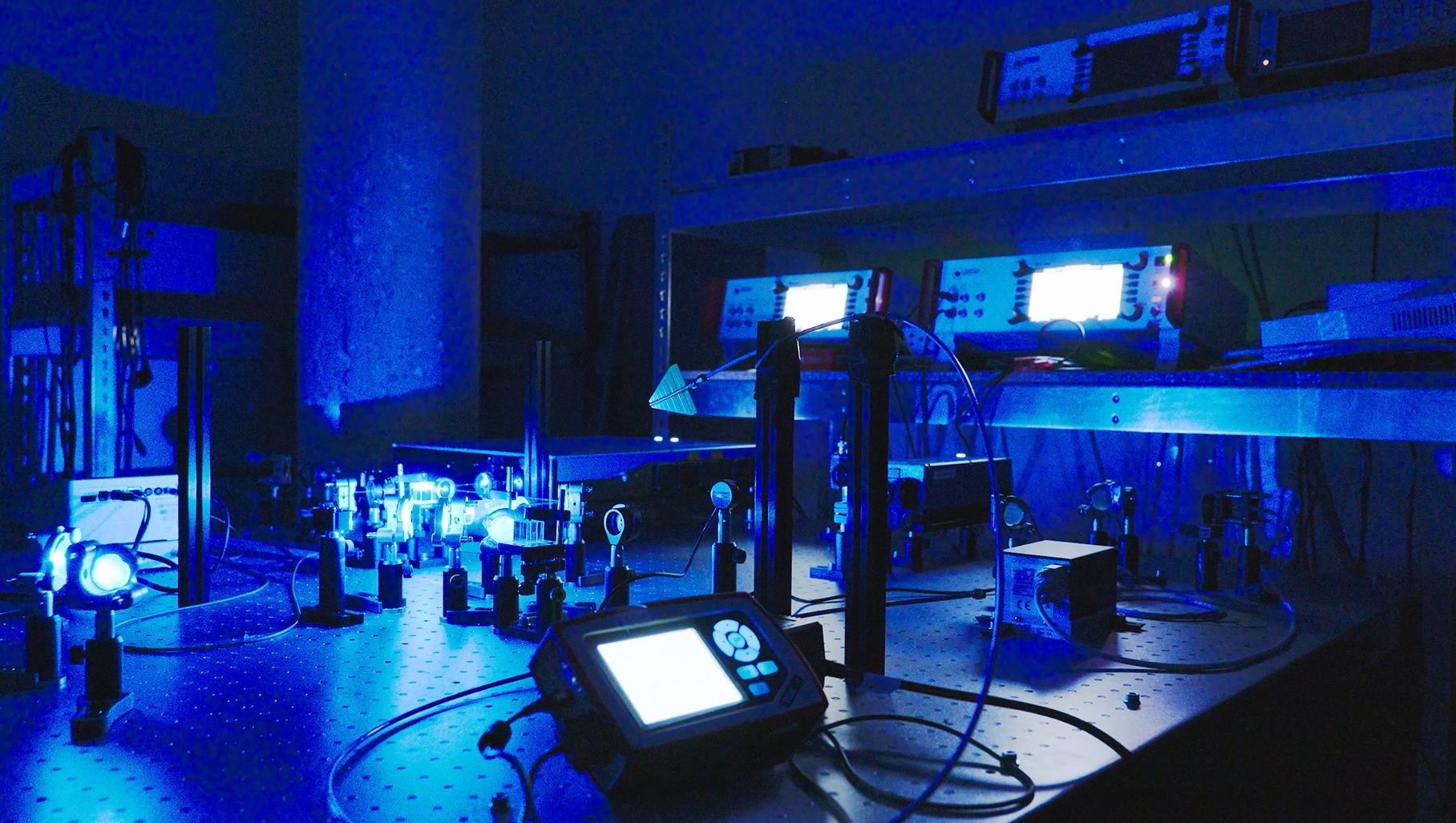 Los laboratorios de Gradiant desarrollan y validan tecnologías fotónicas y cuánticas orientadas a su aplicación en la industria.