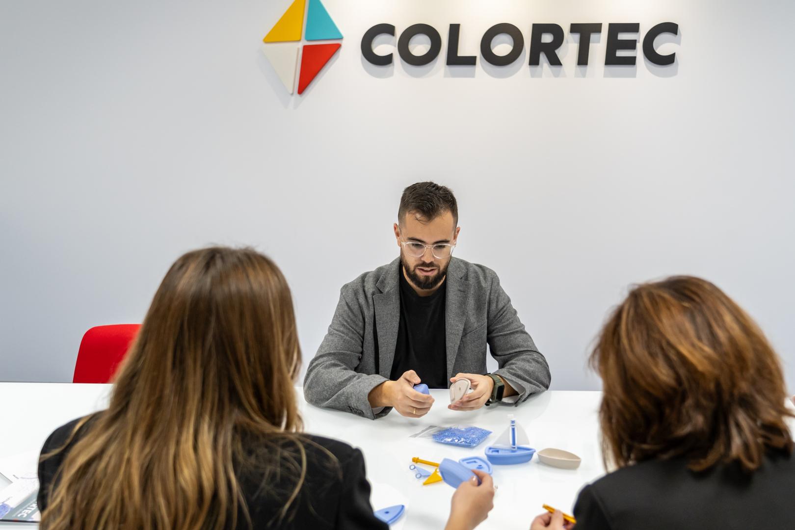 Los nuevos materiales desarrollados por Colortec pueden trasladarse a productos de plástico con aplicaciones concretas