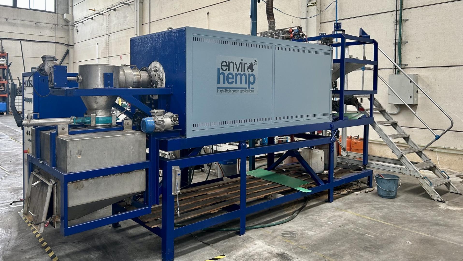 unidad modular portátil de pirólisis y termólisis, diseñada y fabricada por la empresa navarra Envirohemp