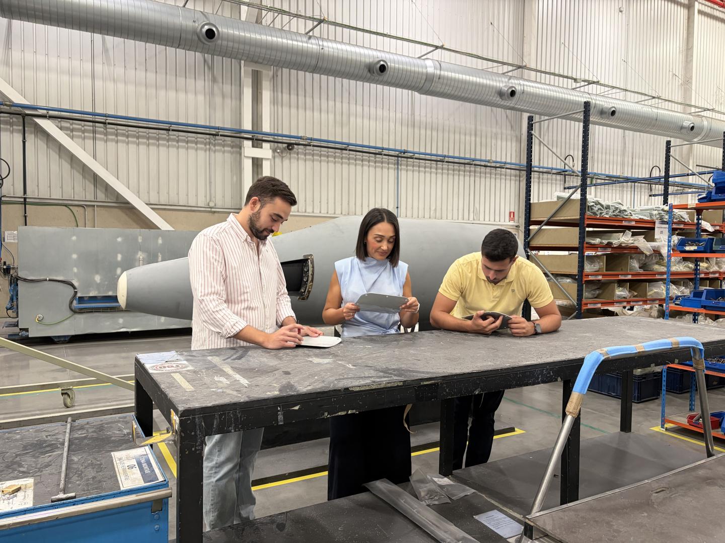 Equipo de SOFITEC en sus instalaciones en Sevilla