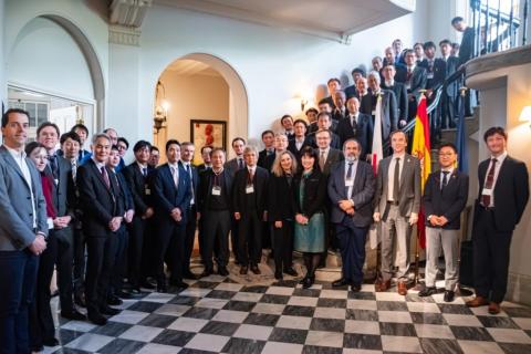 DONES BUSSINESS INFO DAY